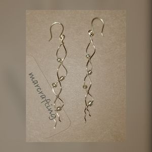 Intertwined Wave Dangle Earring